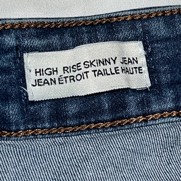HIGH RISE SKINNY JEANS (4) - Picture 14 of 15